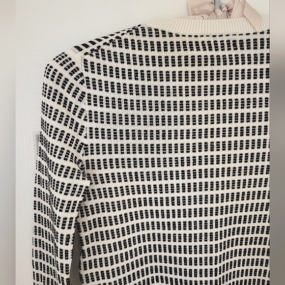 🛍CLEARANCE🛍 J Crew Dot-Dash Three-Quarter Sleeve Sweater Sz. XXS - Picture 4 of 8